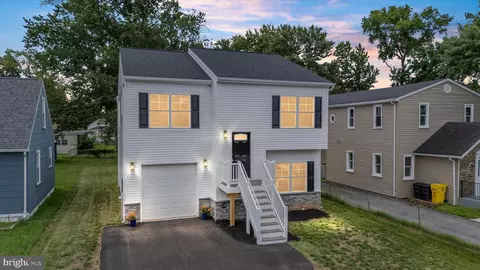 211 Greenland Beach Rd, Greenland Beach, MD 21226