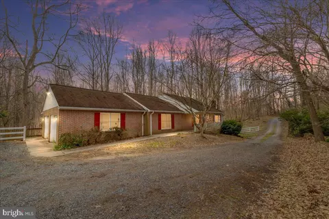 5789 Greenock Rd, Lothian, MD 20711