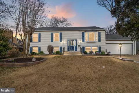 1518 Farlow Ave, Crofton, MD 21114