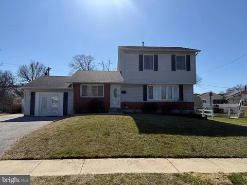 935 Sunny Brook Dr, Glen Burnie, MD 21060