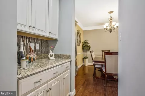 802 Phyllis St, Odenton, MD 21113 photo 12