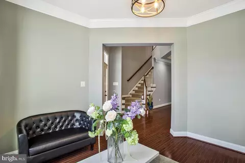 802 Phyllis St, Odenton, MD 21113 photo 4