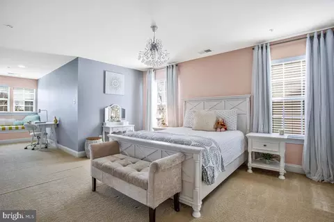 802 Phyllis St, Odenton, MD 21113 photo 18