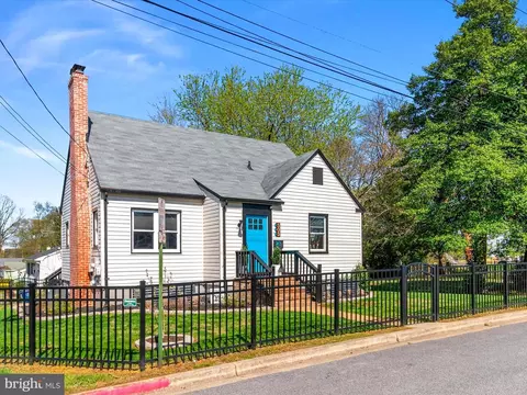 Exterior - 505 Ludlow Rd, Annapolis, MD 21401 photo 2 of 17