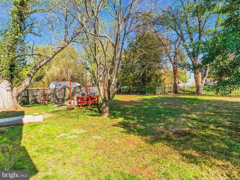 Exterior - 505 Ludlow Rd, Annapolis, MD 21401 photo 13 of 17