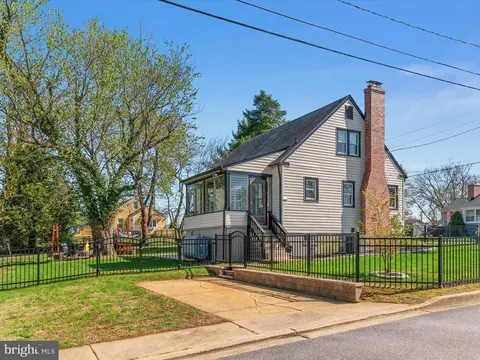 Exterior - 505 Ludlow Rd, Annapolis, MD 21401 photo 7 of 17