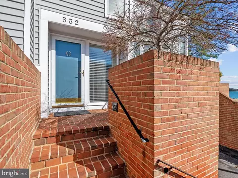 Exterior - 532 Moorings Cir, Arnold, MD 21012 photo 2 of 5