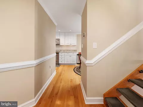 Entry Way - 532 Moorings Cir, Arnold, MD 21012 photo 2 of 3