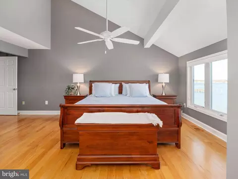 Bedroom - 532 Moorings Cir, Arnold, MD 21012 photo 4 of 5