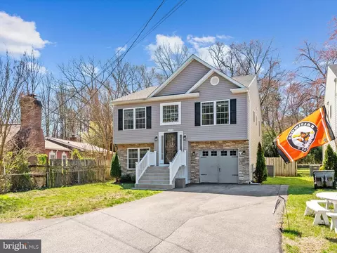7724 Shirley Ave, Pasadena, MD 21122 photo 3