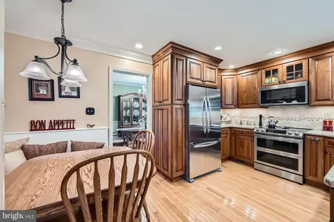 191 Oak Dr, Pasadena, MD 21122 photo 12