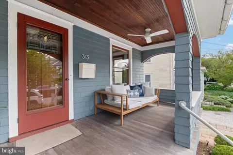 Exterior - 313 Chesapeake Ave, Annapolis, MD 21403 photo 5 of 16