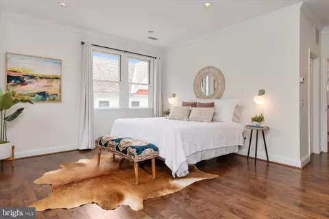Bedroom - 313 Chesapeake Ave, Annapolis, MD 21403 photo 6 of 7