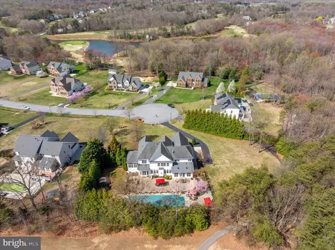 View/Area - 8931 Sahalee Ct, Pasadena, MD 21122 photo 12 of 13