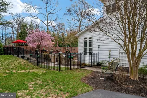 Exterior - 8931 Sahalee Ct, Pasadena, MD 21122 photo 11 of 18