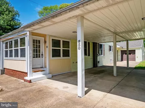 550 6th St, Pasadena, MD 21122 photo 4
