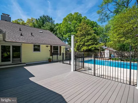 550 6th St, Pasadena, MD 21122 photo 42