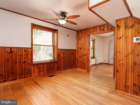 550 6th St, Pasadena, MD 21122 photo 12