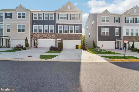 2069 Hinshaw Dr, Odenton, MD 21113