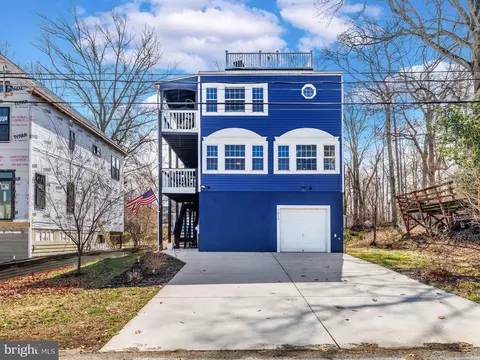 1413 Howard Rd, Annapolis, MD 21403