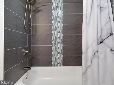Bath - 1413 Howard Rd, Annapolis, MD 21403 photo 6 of 6
