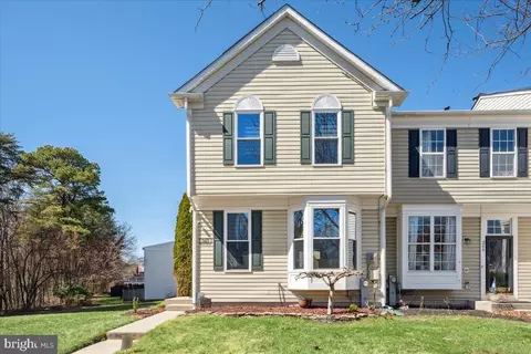 262 Arcadia Shores Cir, Odenton, MD 21113