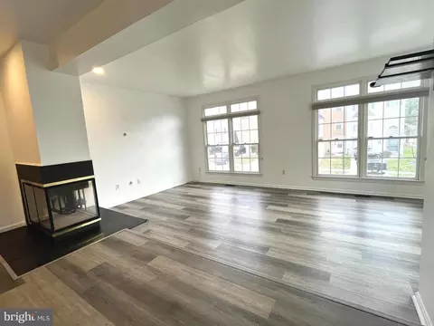 Living - 2034 Pinecroft Ct, Odenton, MD 21113 photo 4 of 6