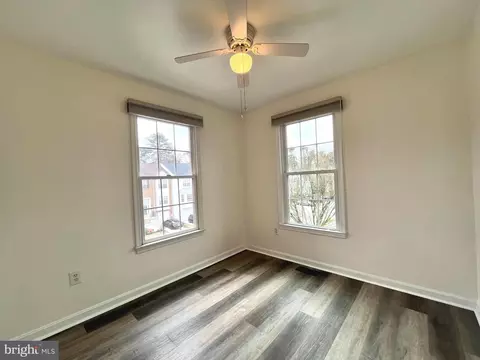 Bedroom - 2034 Pinecroft Ct, Odenton, MD 21113 photo 1 of 3
