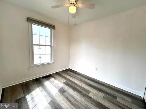 Bedroom - 2034 Pinecroft Ct, Odenton, MD 21113 photo 2 of 3