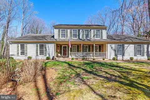 660 Old Herald Harbor Rd, Crownsville, MD 21032