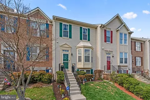 724 Pine Drift Dr, Odenton, MD 21113