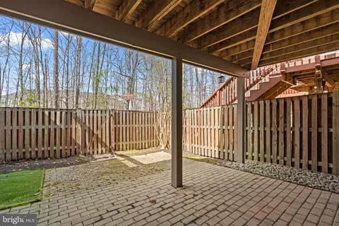 Exterior - 724 Pine Drift Dr, Odenton, MD 21113 photo 6 of 7