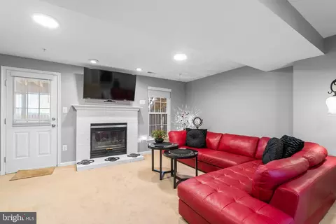 Other - 724 Pine Drift Dr, Odenton, MD 21113 photo 6 of 10