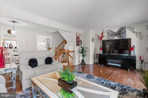 Other - 724 Pine Drift Dr, Odenton, MD 21113 photo 3 of 10
