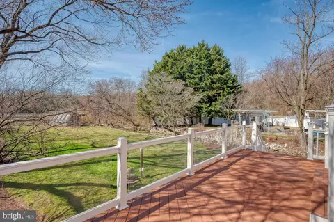 Exterior - 2111 Lake Dr, Pasadena, MD 21122 photo 12 of 37