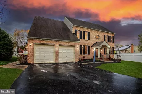 7907 Hadley Ct, Severn, MD 21144 photo 1