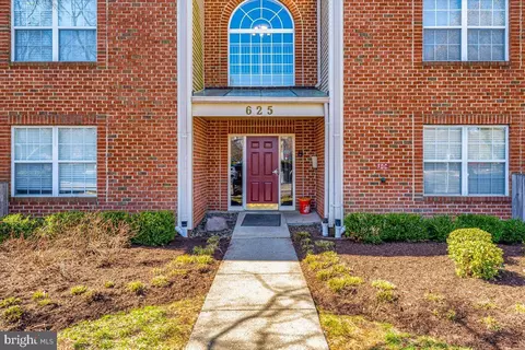 625 Admiral Dr #405, Annapolis, MD 21401