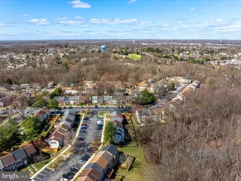 View/Area - 2048 Forest Hill Ln, Crofton, MD 21114 photo 8 of 9
