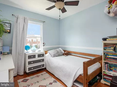Bedroom - 2048 Forest Hill Ln, Crofton, MD 21114 photo 3 of 6