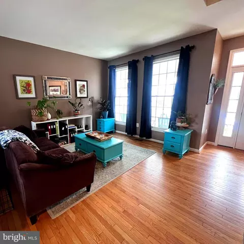 765 209th St, Pasadena, MD 21122 photo 4