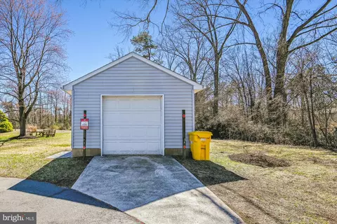 Exterior - 223 Mountain Rd, Pasadena, MD 21122 photo 9 of 9