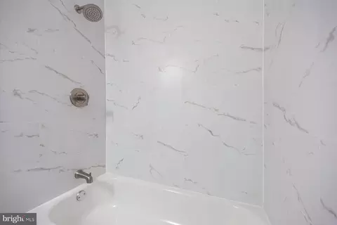 Bath - 1829 Blue Jay Ct, Severn, MD 21144 photo 1 of 1