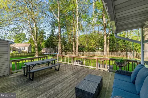Exterior - 86 Milburn Cir, Pasadena, MD 21122 photo 4 of 13