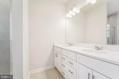 Entry Way - 2542 Debert Cir, Hanover, MD 21076 photo 10 of 10