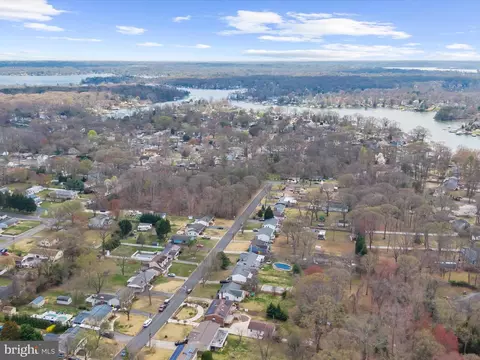 View/Area - 212 Oak Dr, Pasadena, MD 21122 photo 7 of 12