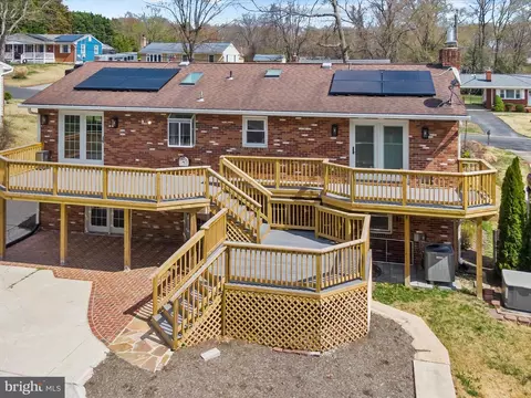 Exterior - 212 Oak Dr, Pasadena, MD 21122 photo 15 of 15