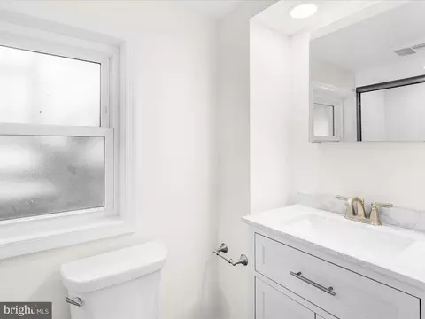 Bath - 212 Oak Dr, Pasadena, MD 21122 photo 6 of 6