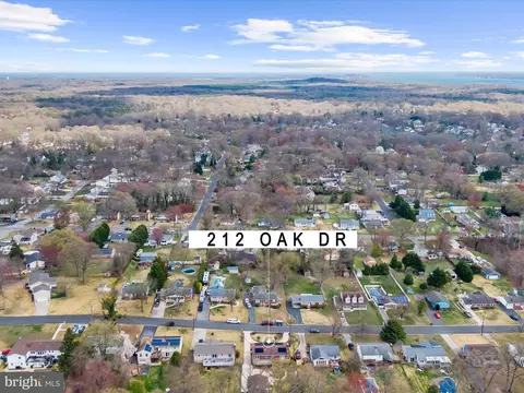View/Area - 212 Oak Dr, Pasadena, MD 21122 photo 10 of 12