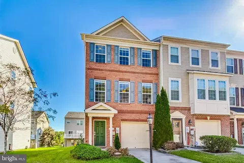 7655 Timbercross Ln, Glen Burnie, MD 21060