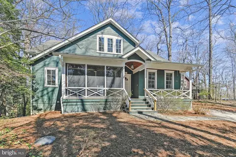 216 Nottingham Hl, Annapolis, MD 21405